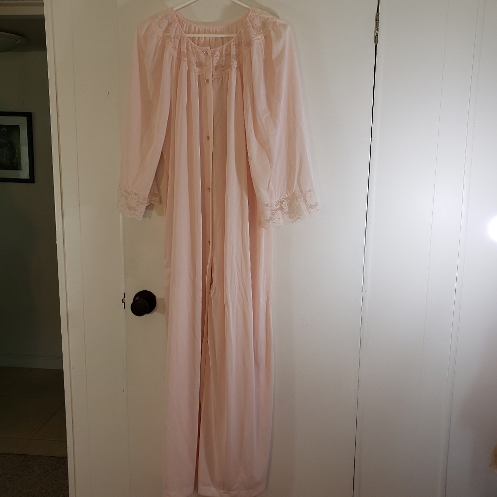 Vintage Women's Nylon Robe Peignoir XXL Pink with Lace Trim Button Front